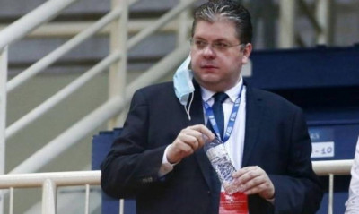 Παπανικολάου: «Η δημοκρατία θα κερδίσει – Λυπούμαστε για τη στάση Λιόλιου-Φασούλα»