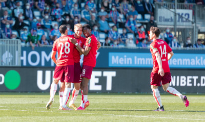 Bundesliga: Η Κολωνία του Λημνιού διέσυρε το Κίελο του Γκέλιου κι έμεινε στην κατηγορία! (video)