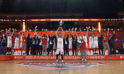 Μπαρτσελόνα-Εφές 81-86: Πρωταθλήτρια Ευρώπης με το «δολοφονικό» δίδυμο (videos)