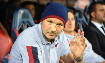 Μένει στην Μπολόνια ο Μιχαϊλοβιτς