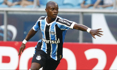 Στέλνουν στην Ελλάδα τον Λίνκολν - «Τον θέλουν ΑΕΚ και Ολυμπιακός»