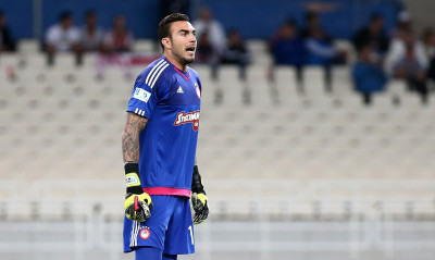 Ολυμπιακός: Στην Ελλάδα ο Ρομπέρτο, φουντώνουν οι φήμες! (Photos)