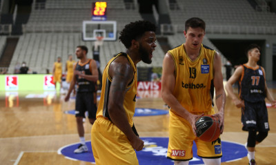AEK-Προμηθέας 113-101: Ο Μέικον «σκότωσε» τον Κλαβέλ και πήρε την παρωδία