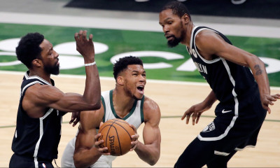 NBA: Απογοητευμένος Γιάννης - Το σύνθημα για τη συνέχεια (photos)