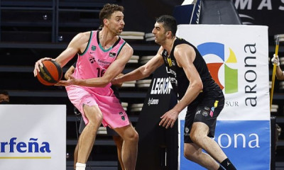 Πρώην του Ολυμπιακού και του Παναθηναϊκού «σκότωσε» την Μπαρτσελόνα