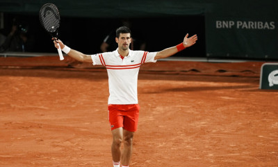 Τσιτσιπάς: Με Τζόκοβιτς στον τελικό του Roland Garros -  Εκθρόνισε τον Ναδάλ σε ματσάρα