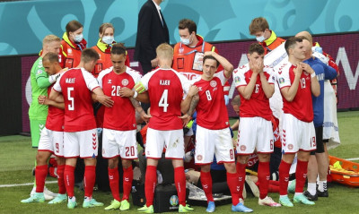 Κρίστιαν Έρικσεν: Όλος ο πλανήτης στο πλευρό του - Τα μηνύματα στήριξης (photos)