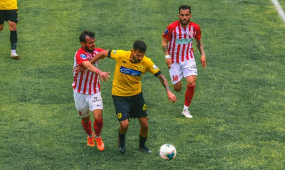 Football League: Χορταστική νίκη για Ολυμπιακό Βόλου