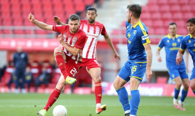 Ολυμπιακός: Οριστικά στη Μαλίν ο Κάιπερς! (photos)