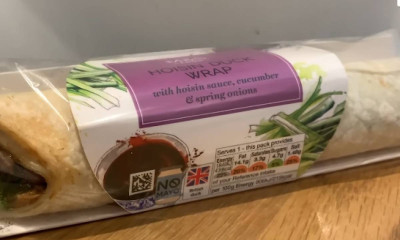 Πήρε να φάει ένα συσκευασμένο σάντουιτς - Δεν θα πιστεύετε τι βρήκε μέσα (photos)