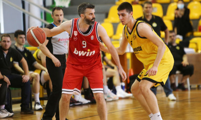 A2 Ανδρών: Με «γκρι» βοήθεια ο Ολυμπιακός πέρασε από το Μαρούσι