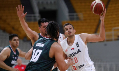 Σερβία-Μεξικό 104-67: Έκανε προπόνηση με Πετρούσεβ