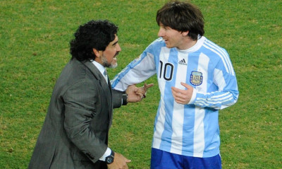 Τρομερό βίντεο για την ημέρα του πατέρα - Ο Μαραντόνα δίνει το χρίσμα στον Μέσι (video+photos)