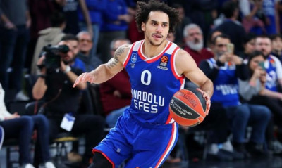 Τουρκία: Με Λάρκιν και ΝΒΑερ στο Προολυμπιακό