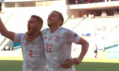 Euro 2020: Καθάρισε την πρόκριση με Σαράμπια η Ισπανία (video)