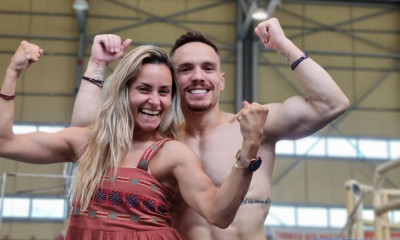 Λευτέρης Πετρούνιας: Το κλάμα της Βασιλικής Μιλλούση μετά τον θρίαμβο (photos+videos)