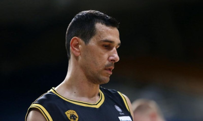 ΠΣΑΚ: «Υπόκλιση στον τεράστιο Νίκο Ζήση»