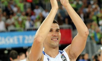 Παναθηναϊκός ΟΠΑΠ: «Υπόδειγμα αθλητή και ανθρώπου ο Νίκος Ζήσης»