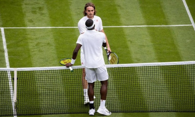 Τσιτσιπάς: «Μακάρι να άρχιζε το ματς στο τρίτο σετ»