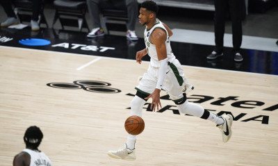 «Πάγωσαν» με τον Γιάννη Αντετοκούνμπο - Σοκαριστικός τραυματισμός για τον «Greek Freak»