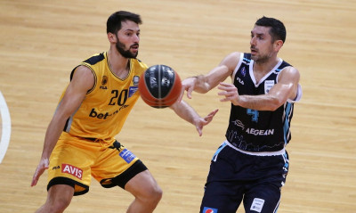 Κολοσσός: Μένει στη Ρόδο ο Ξανθόπουλος (photos)