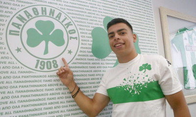 Παναθηναϊκός: Επαγγελματικά συμβόλαια οι Τουρκοχωρίτης, Σιδεράς