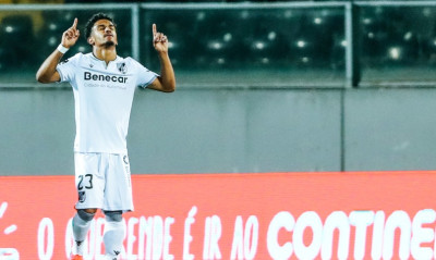 Ολυμπιακός: Μάχη για Λόπες – Σενάρια γι’ ανταλλαγή του Πέπε με Αγγλοκύπριο εξτρέμ! (video+photos)