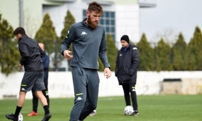 Άρης: Αντί για Λέμος καταλήγει σε Βραζιλιάνο στόπερ! (photos)