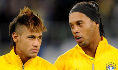 Ο Ροναλντίνιο «αποθέωσε» Νεϊμάρ και Εμπαπέ