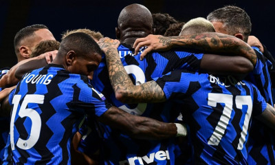 Το... φίδι της Ίντερ - Σαρώνει η νέα φανέλα (photos)