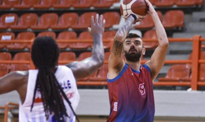 Επίσημο: Μετακομίζει Λάρισα ο Σαχπατζίδης