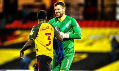 Τερματοφύλακας Premier League και συγχρόνως… youtuber! (Videos)