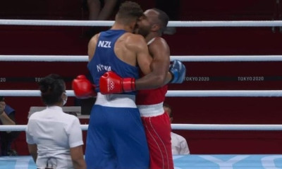 Ολυμπιακοί Αγώνες: Πυγμάχος δάγκωσε τον αντίπαλό του στο πρόσωπο (video)