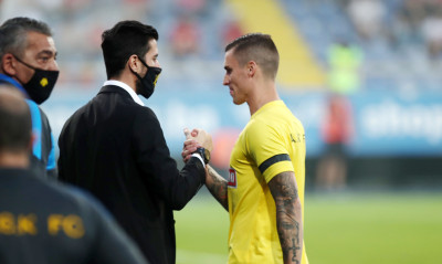 ΑΕΚ: «Γκάζια» από Κονέ - Τα είπε με τους «παλιούς»