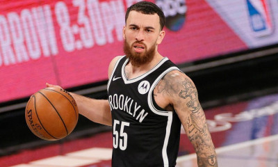 Mπρούκλιν Νετς: Μένει ελεύθερος ο Μάικ Τζέιμς