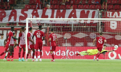 Ολυμπιακός-Λουντογκόρετς: Το 0-1 με εξαιρετική εκτέλεση φάουλ (video)