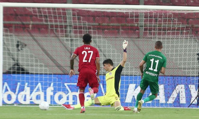 Ολυμπιακός-Λουντογκόρετς: Σωτήρας ο Τζολάκης για τους «ερυθρόλευκους» (video)