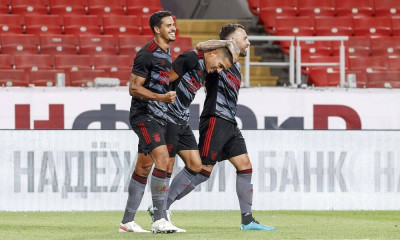 Champions League: Νίκη-πρόκριση η Μπενφίκα! (photos)