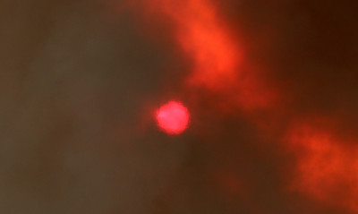 Φωτιά ΤΩΡΑ: Η Ελλάδα στις φλόγες - Ανεξέλεγκτα τα πύρινα μέτωπα