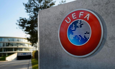 UEFA: Έφοδος της Αστυνομίας για διαφθορά - Δύο στη φυλακή (photos)