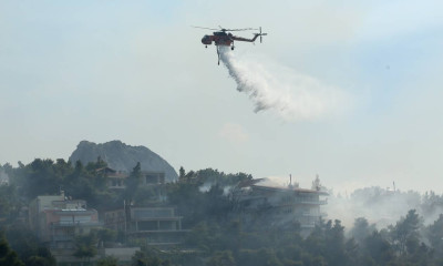 Σε καλύτερη κατάσταση η Αττική: Σε ύφεση πολλά μέτωπα, πολύ σοβαρός ο κίνδυνος αναζωπύρωσης