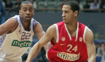 Πέισερς: Δίπλα στον Καρλάιλ πρώην άσος του Ολυμπιακού!