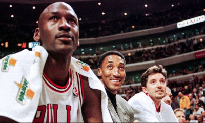 Hall Οf Fame: Ο Μάικλ Τζόρνταν θα παρουσιάσει τον Τόνι Κούκοτς!