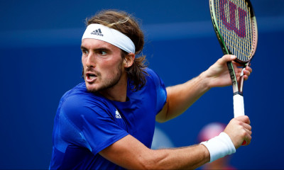 Απίθανος Τσιτσιπάς, πέρασε δια... περιπάτου στα ημιτελικά του Rogers Cup