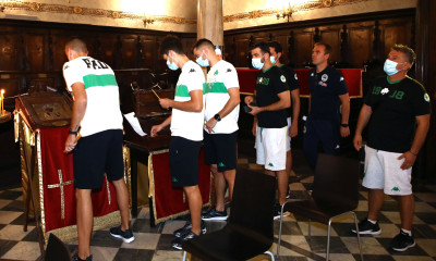 Παναθηναϊκός: Επίσκεψη σε ιστορικό ορθόδοξο ναό (Photos)