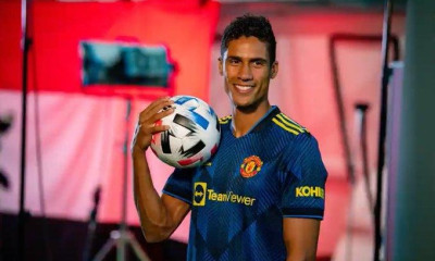 Μάντσεστερ Γιουνάιτεντ: «Κόκκινος Διάβολος» ο Βαράν