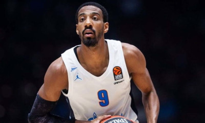 Ερυθρός Αστέρας: Ανακοίνωσε την απόκτηση Χόλινς