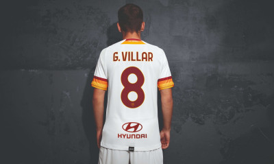 Ρόμα: Η νέα εκτός έδρας εμφάνιση (Video+Photos)