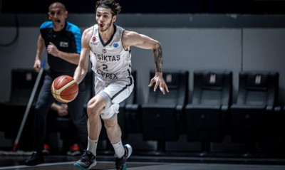 Φενέρμπαχτσε: Συζητάει με τον Χαζέρ