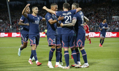 Ligue 1: Έκανε το 3Χ3 η Παρί περιμένοντας τον Μέσι! (Photos)